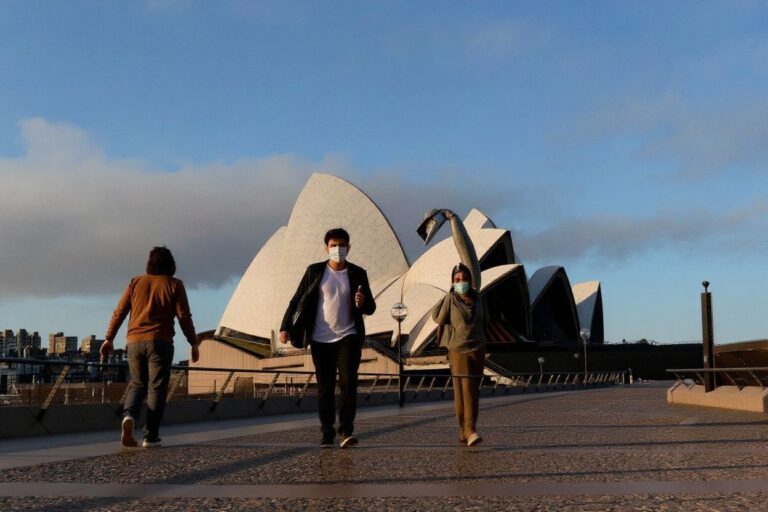 'We want people back': NSW to scrap quarantine for international travellers