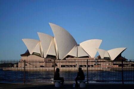 To get jobs in Australia, international grads need to intern, reskill: report