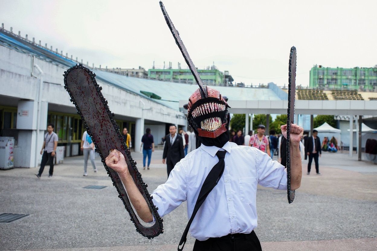 You can find a fair amount of cosplayers who are art majors. Source: