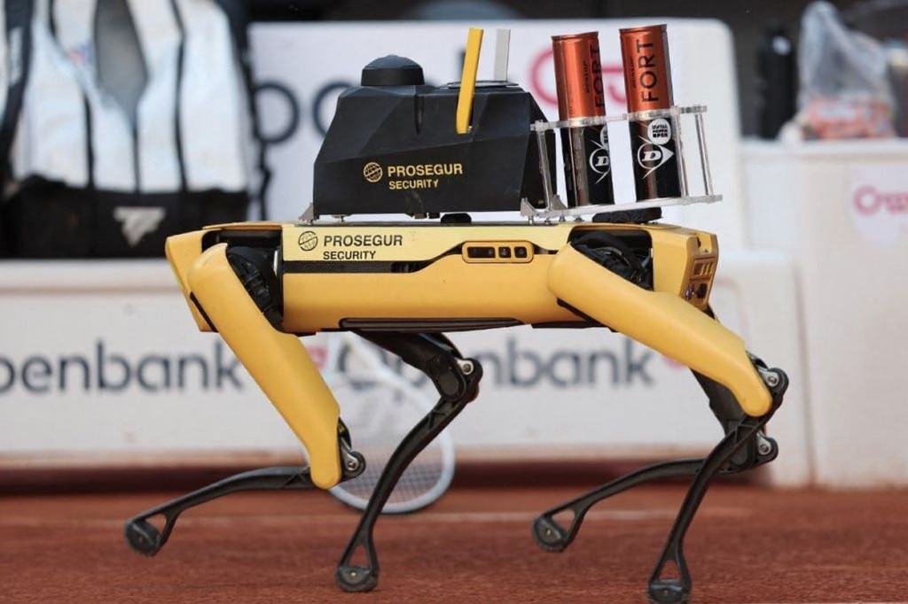 Robotics, machinery and artificial intelligence has made huge advancements in the last decade. Source: Thomas Coex/