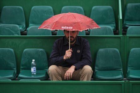 How to improve social skills: 11 top tips from the world's most successful introverts