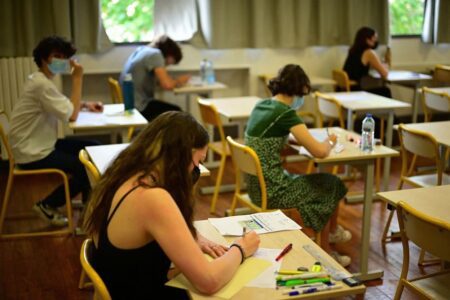 4 important tips to help you prepare for the TOEFL test