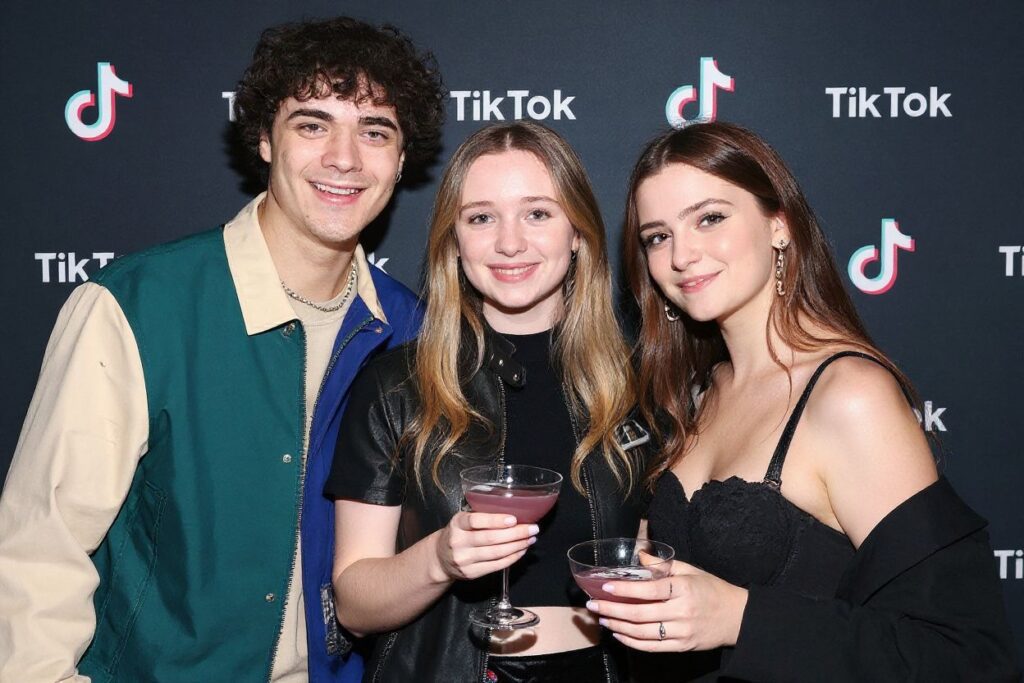 TikTok has propelled many young adults and teens to fame, including Alexander Stewart, Stacey Ryan, and Jessia. Source: Tommaso Boddi/