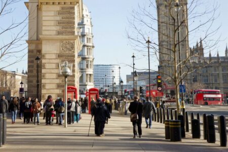 6 UK scholarships Indian students can still apply for