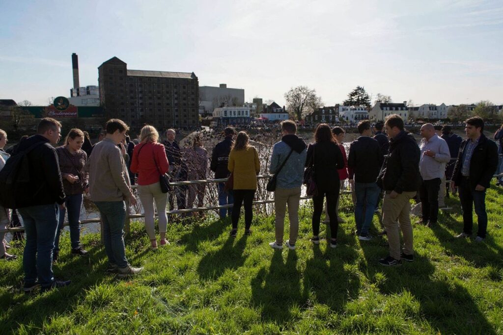 The UK recorded a total of 416,000 foreign students last year — up by more than half compared to 2019, just one year before the COVID-19 pandemic struck. Source: Niklas Hallen/