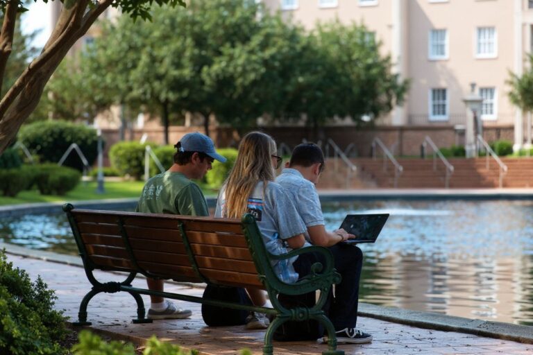 Universities in the US and Australia with waived application fees in 2022