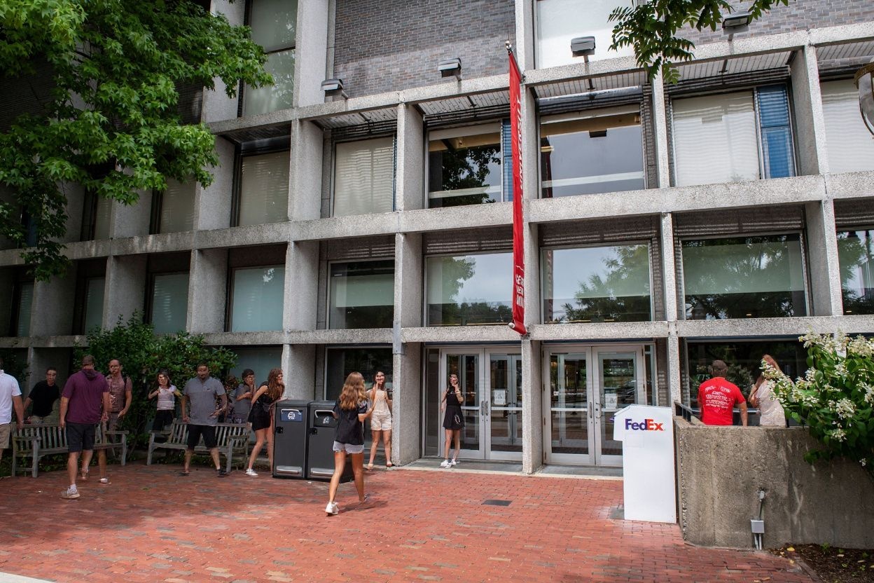 Student clubs and societies are among those that give out free gifts and experiences during Freshers Week. Source: Joseph Prezioso /