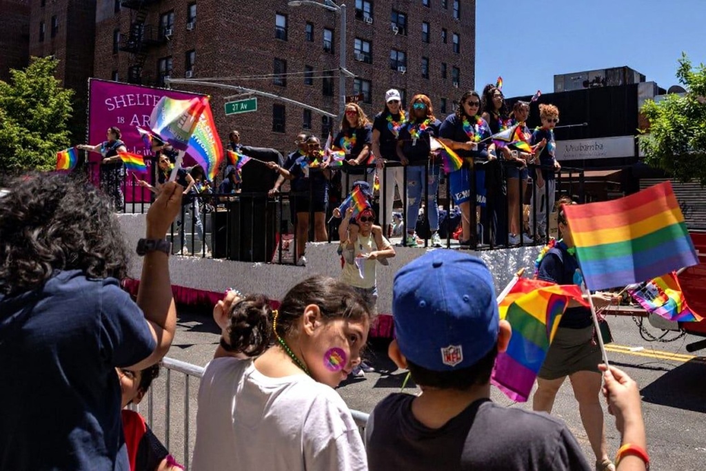 Source: by Yuki Iwamura/