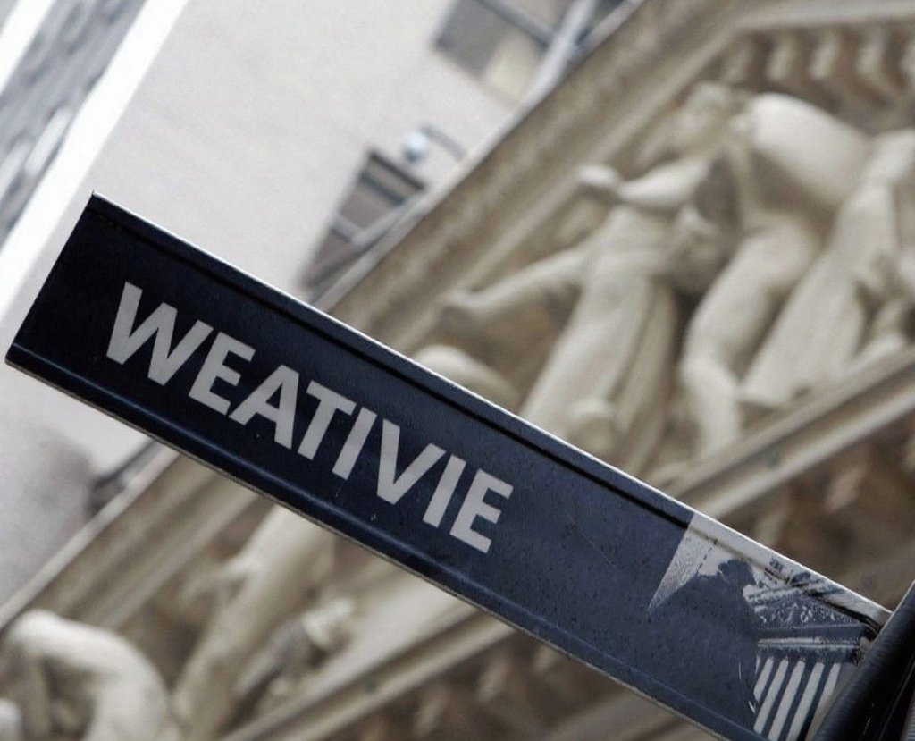 The most prestigious master’s degrees can be a one-way ticket to a position in multinational companies. Source: .