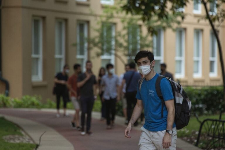 Omicron: What international students should know about travelling to the US