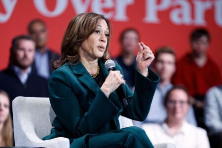 Say more with less: 6 effective communication skills to sound smarter and more confident