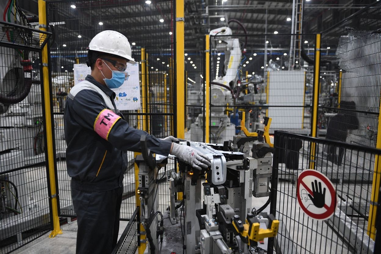 Canada’s immigration backlog of over two million applications has stalled the outcome of permanent residency applicants throughout the pandemic. Source: Nhac Nguyen/