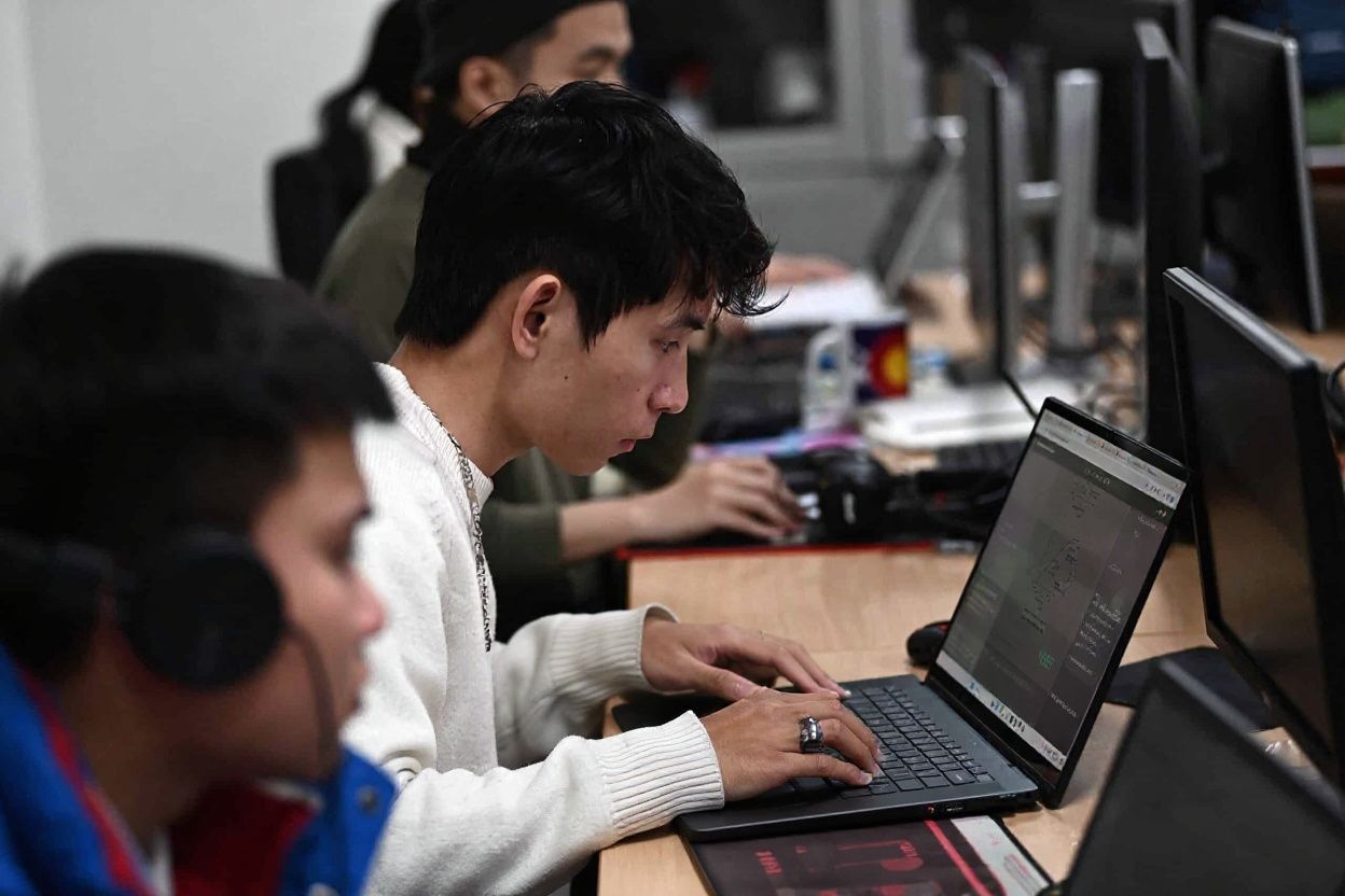 There are several AI-powered tools and platforms out there that students can use for free. Source: