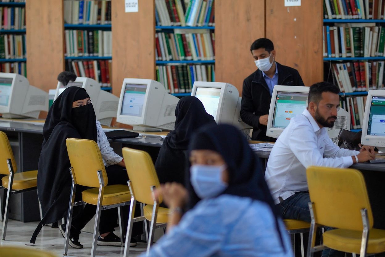 University students can find several online platforms for scholarly materials. Source: Mohammed Huwais/