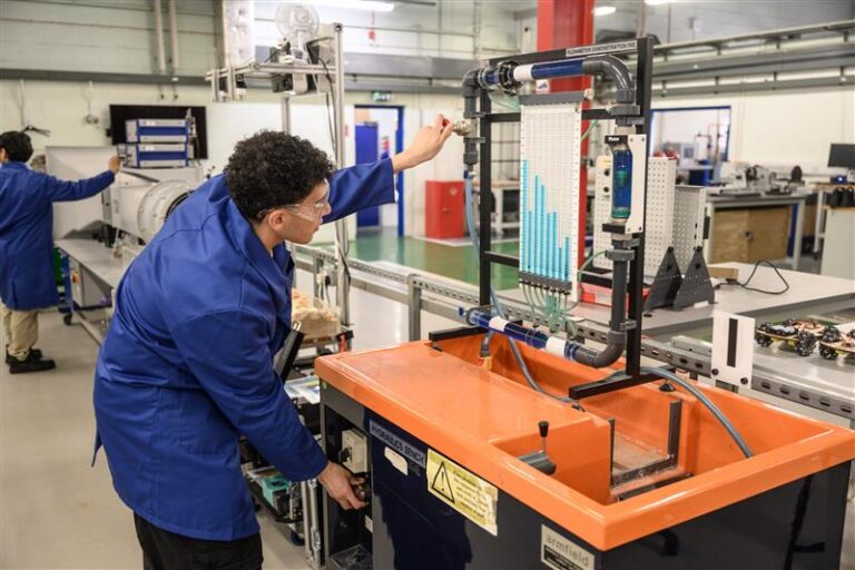 University of Greenwich: Advance your career with cutting-edge engineering MScs