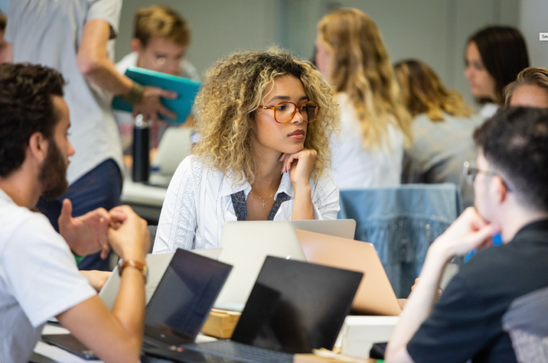 Inside EDHEC Business School: Hear from two Alumni as they answer your top questions.